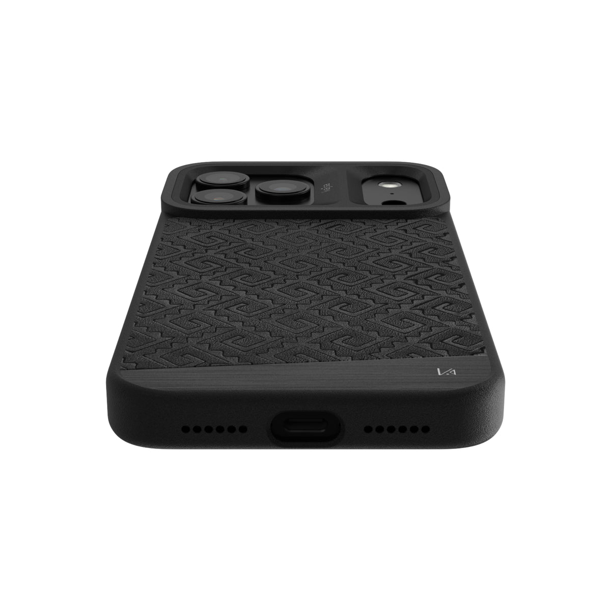 Glamorous Collection - Metallic Maze Back Case for iPhone 18 (MagSafe Compatible)